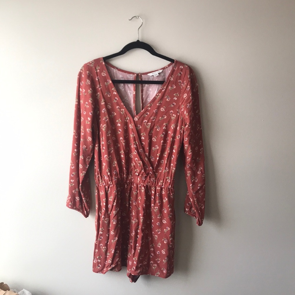 NWOT American Eagle long sleeve romper